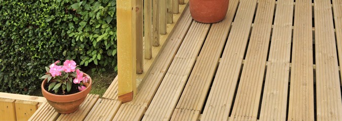 Elevated decking